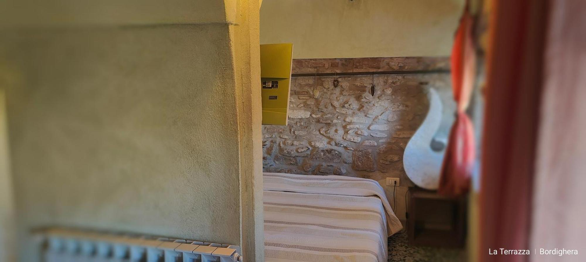 לינה וארוחת בוקר בורדיגרה La Terrazza חדר תמונה